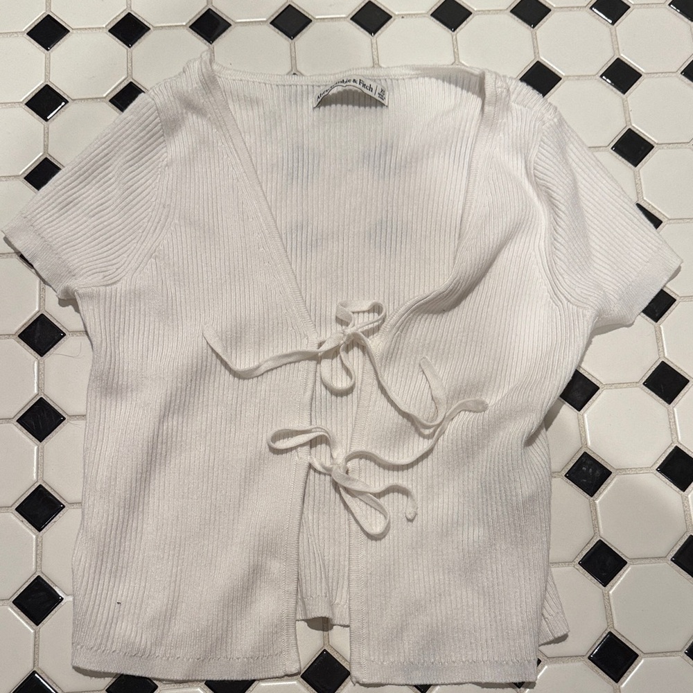 Abercrombie & Fitch White Ribbed Tie Cardigan- XS